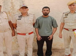 नगीना व्यवसायी के घर चोरी करने वाला शातिर चोर गिरफ्तार