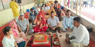 गोविंद देवजी मंदिर में जीवंत हुई ऋषि परंपरा: बिना किसी खर्च के वैदिक रीति से मनाए जा रहे जन्मदिन और विवाह दिवस The tradition of sages comes alive at the Govind Devji Temple.