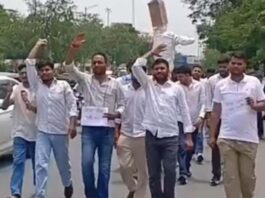 पेपर लीक के विरोध में जयपुर में छात्र-युवा सड़कों पर