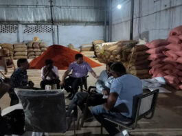 वीकेआई में मिलावटी मसालों की फैक्ट्री सीज: 6 हजार 273 किलो स्टॉक जब्त Adulterated spices factory seized in VKI