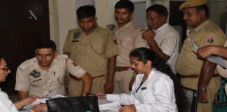 रिजर्व पुलिस लाइन में लगा निःशुल्क आयुर्वेद स्वास्थ्य शिविर: 380 पुलिसकर्मियों व परिजनों ने उठाया लाभ