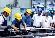 टाटा मोटर्स का ‘कौशल्य’ प्रोग्राम: 23,000 से अधिक युवाओं को स्किल Tata Motors’ ‘Kaushalya’ Program: Skilling over 23,000 youths
