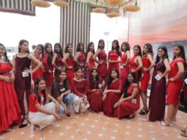 स्टाइल ऑन रैंप सीजन-1 के पहले ऑडिशन में 200 से अधिक मॉडल्स ने दिखाया हुनर Over 200 models showcased their talent at the first audition of 'Style on Ramp' Season 1.