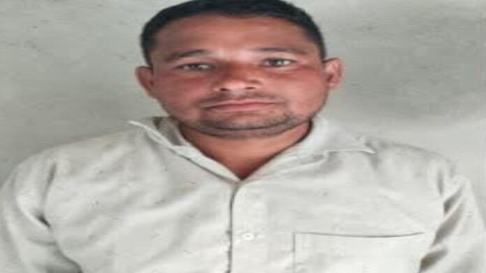 Smuggler arrested with 2.55 kg of cannabis. Smuggler arrested with 2.55 kg of cannabis.