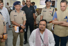 मुख्यमंत्री ने पुलिस मुख्यालय में साइबर सुरक्षा व्यवस्थाओं का लिया जायजा The Chief Minister reviewed the cybersecurity arrangements at the Police Headquarters.