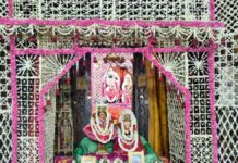 छोटी चौपड़ स्थित श्री सीताराम मंदिर में फूल बंगला महोत्सव में 100 किलो फूलों से सजा दरबार
