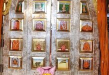 पट खुले तो मोती डूंगरी गणेश जी और बंद हों तो अष्टविनायक के दर्शन
