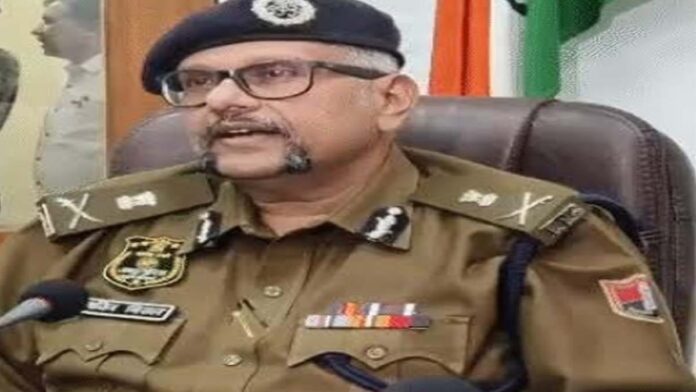 The Jaipur Police Commissioner will hold a public hearing at the Kardhani police station on Saturday. The Jaipur Police Commissioner will hold a public hearing at the Kardhani police station on Saturday.