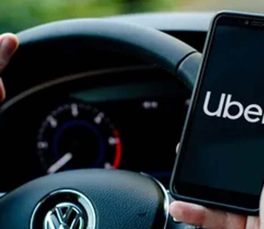उबर ने यात्रियों और ड्राइवरों की सुरक्षा के लिए लॉन्च किए नए फीचर Uber launches new features for the safety of passengers and drivers.