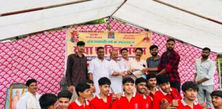 युवा खेल संगम का आयोजन में पारंपरिक खेलों में युवाओं ने दिखाया उत्साह Youth showed enthusiasm for traditional sports at the 'Yuva Khel Sangam' event.