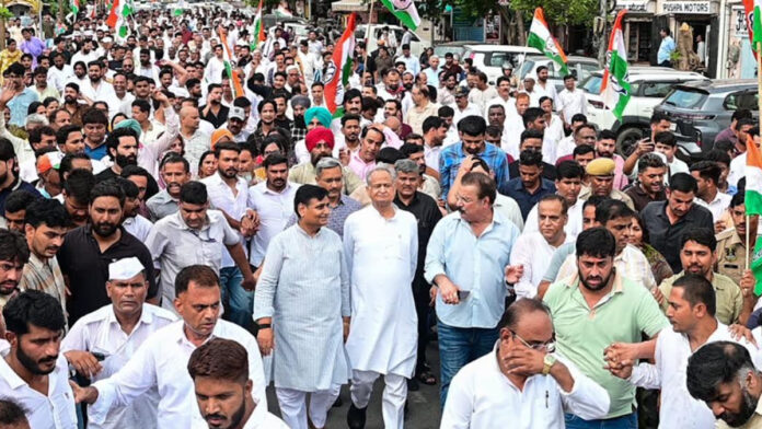 Congress stages fierce protest in Jaipur demanding the Union Education Minister's resignation. Congress stages fierce protest in Jaipur demanding the Union Education Minister's resignation.