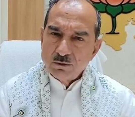 कांग्रेस में एकता सिर्फ फोटो फ्रेम तक,मन में भरे हैं मतभेद : मदन राठौड़ Madan Rathore