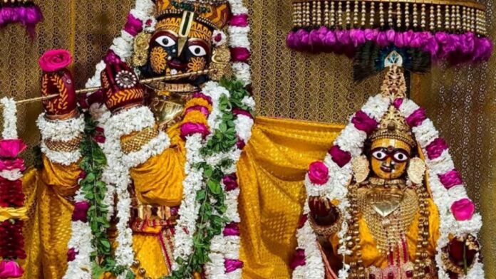 Celebration of Yogini Ekadashi: Chants of Hari name echo in Chhoti Kashi Celebration of Yogini Ekadashi: Chants of Hari name echo in Chhoti Kashi