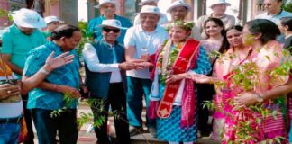जयपुर में वॉटर लेडी ऑफ इंडिया अमला रुइया का भव्य हुआ अभिनंदन 'Water Lady of India' Amla Ruia accorded a grand reception in Jaipur.