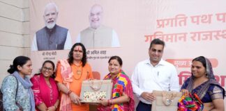 अटल गौरव स्मृति समारोह एवं रोजगार उत्सव में 2,2200 से अधिक प्रतिभागियों ने लिया भाग Atal Gaurav Commemorative Ceremony and Employment Festival