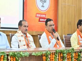 निकाय चुनाव में जमीनी कार्यकर्ताओं को प्राथमिकता: भाजपा ने जीत के लिए झोंकी ताकत Priority to grassroots workers in civic polls: BJP goes all out for victory.