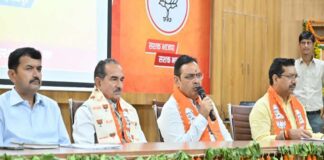 निकाय चुनाव में जमीनी कार्यकर्ताओं को प्राथमिकता: भाजपा ने जीत के लिए झोंकी ताकत Priority to grassroots workers in civic polls: BJP goes all out for victory.