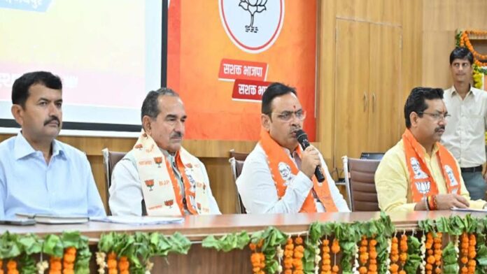 Priority to grassroots workers in civic polls: BJP goes all out for victory. Priority to grassroots workers in civic polls: BJP goes all out for victory.