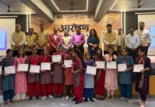 400 छात्राओं को सड़क सुरक्षा और सीपीआर का दिया प्रशिक्षण
