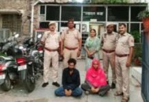 दर्शन के बहाने मंदिरों में चोरी करने वाले पति-पत्नी गिरफ्तार