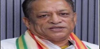 नेपाल में आपदा के बाद पशुपतिनाथ तीर्थयात्रा 31 अगस्त तक स्थगित: देवस्थान मंत्री जोराराम