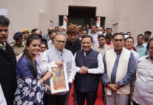 तस्वीरें समाज को अलग-अलग नजरिए से देखने का अवसर देती हैं:डीजीपी राजीव कुमार शर्मा