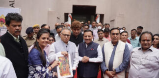 तस्वीरें समाज को अलग-अलग नजरिए से देखने का अवसर देती हैं:डीजीपी राजीव कुमार शर्मा