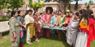 गोगिड़ो पर्व: नाग देवता की पूजा कर की सुख-समृद्धि की कामना