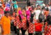 गलता तीर्थ से जल भरकर रंगेश्वर महादेव पहुंचीं 500 कन्याएं 500 girls arrived at Rangeshwar Mahadev after fetching water from Galta Tirth.