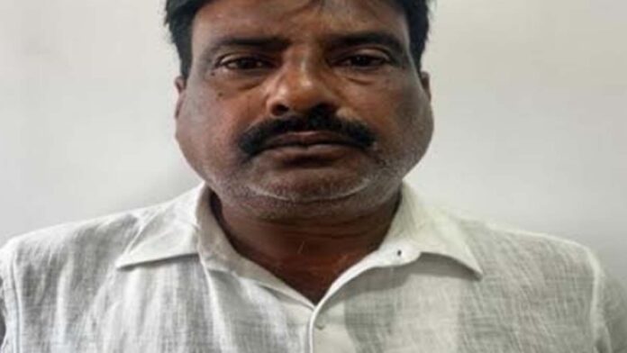Person arrested for stealing crude oil from IOCL pipeline by installing an illegal valve. Person arrested for stealing crude oil from IOCL pipeline by installing an illegal valve.