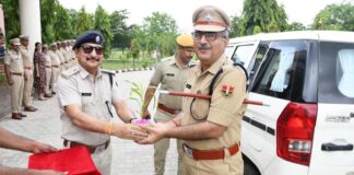 आईपीएस रेवंत दान ने संभाली एसडीआरएफ की कमान: गाडोता मुख्यालय का किया निरीक्षण IPS Revant Dan takes charge of SDRF; inspects Gadota headquarters.