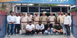नगर निगम चुनाव में खपाने लाए 4.30 लाख के जाली नोट, अंतरराज्यीय गिरोह के चार बदमाश गिरफ्तार Counterfeit notes worth ₹4.30 lakh brought to be circulated during municipal corporation elections.
