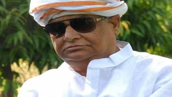 Benefits of the Pradhan Mantri Fasal Bima Yojana will reach only genuine farmers: Dr. Kirodi Lal. Benefits of the Pradhan Mantri Fasal Bima Yojana will reach only genuine farmers: Dr. Kirodi Lal.