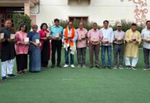 डॉ. लीलाधर के कहानी संग्रह ‘मिट्टी की कीमत’ का लोकार्पण Launch of Dr. Leeladhar’s short story collection ‘Mitti Ki Keemat’