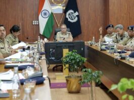कानून-व्यवस्था की समीक्षा बैठक:अपराध नियंत्रण से साइबर क्राइम तक डीजीपी ने कसी कमान