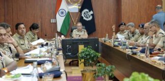 कानून-व्यवस्था की समीक्षा बैठक:अपराध नियंत्रण से साइबर क्राइम तक डीजीपी ने कसी कमान