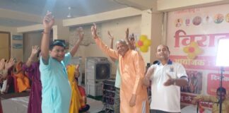 संगीतमय नानी बाई रो मायरो कथा का शुभारंभ: श्रद्धालु भक्ति रस में हुए सराबोर