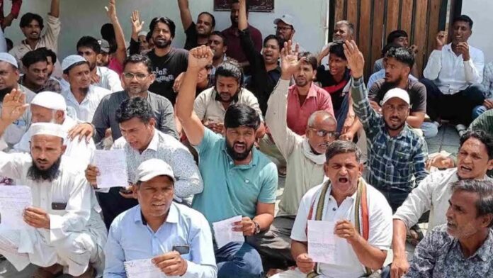Battle in Congress over municipal corporation tickets Battle in Congress over municipal corporation tickets