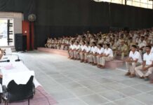 पुलिस लाइन में 200 पुलिसकर्मियों ने लिया युवा एवं खेल भावना जागरूकता कार्यक्रम में हिस्सा