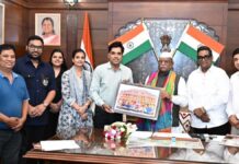 राज्यपाल ने किया ‘नजर फोटो एग्जीबिशन’ के पोस्टर का विमोचन Governor unveils the poster for the ‘Nazar Photo Exhibition’.