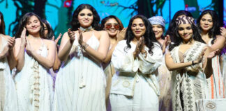 आजाद में खादी का ग्लैमर: रैंप पर उतरी भारतीय विरासत की आधुनिक तस्वीर A modern portrayal of Indian heritage takes to the ramp.
