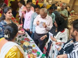 पारंपरिक सिंधी व्यंजन प्रतियोगिता में झलकी सांस्कृतिक विरासत Cultural heritage showcased at traditional Sindhi cuisine competition.