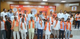 भाजपा को मिली मजबूती: प्रमुख सामाजिक-राजनीतिक कार्यकर्ताओं ने थामा कमल