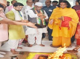महारुद्र महायज्ञ में राज्यपाल ने की पार्थिव शिवपूजन व गौसेवा, प्रदेश की सुख-शांति की मांगी मन्नत
