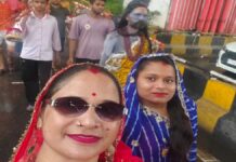 शिवालयों में उमड़ा आस्था का सैलाब: कांवड़ियों ने भगवान भोलेनाथ का किया अभिषेक A tidal wave of faith surged in the Shiva temples.