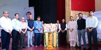 एसकेआईटी में नवप्रवेशित इंजीनियर्स का भव्य स्वागत, शुभागमन से हुई नई शुरुआत Grand welcome for newly admitted engineers at SKIT