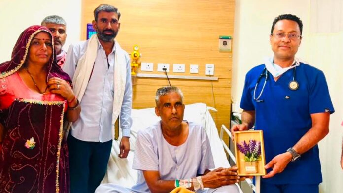 Patient battling cardiogenic shock after a heart attack gets a new lease on life with Impella and MitraClip. Patient battling cardiogenic shock after a heart attack gets a new lease on life with Impella and MitraClip.
