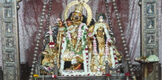 राधा लिखी राखी से सजा गोविंद देव जी का दरबार: मोतियों के बंगले में दिए मनोहारी दर्शन
