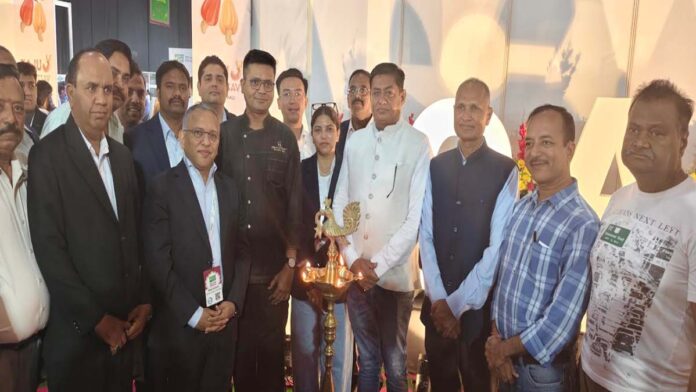 Cashew market set up in Jaipur; 845 delegates participated in the convention. Cashew market set up in Jaipur; 845 delegates participated in the convention.