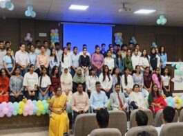 अभिनंदन में मिली यूनिवर्सिटी कल्चर की जानकारी Gained insight into university culture at 'Abhinandan'